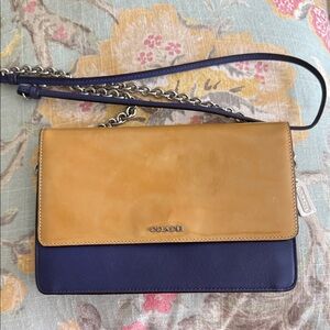 Coach Two-Tone Leather Crossbody in Tan and Navy Like New